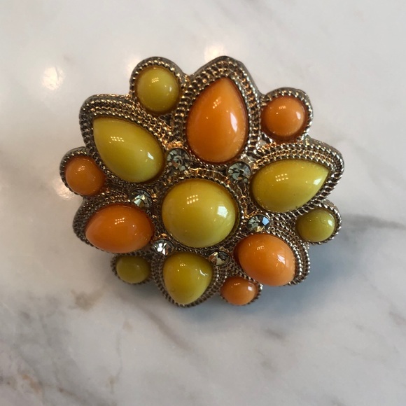 Yellow Statement Ring - Picture 1 of 1